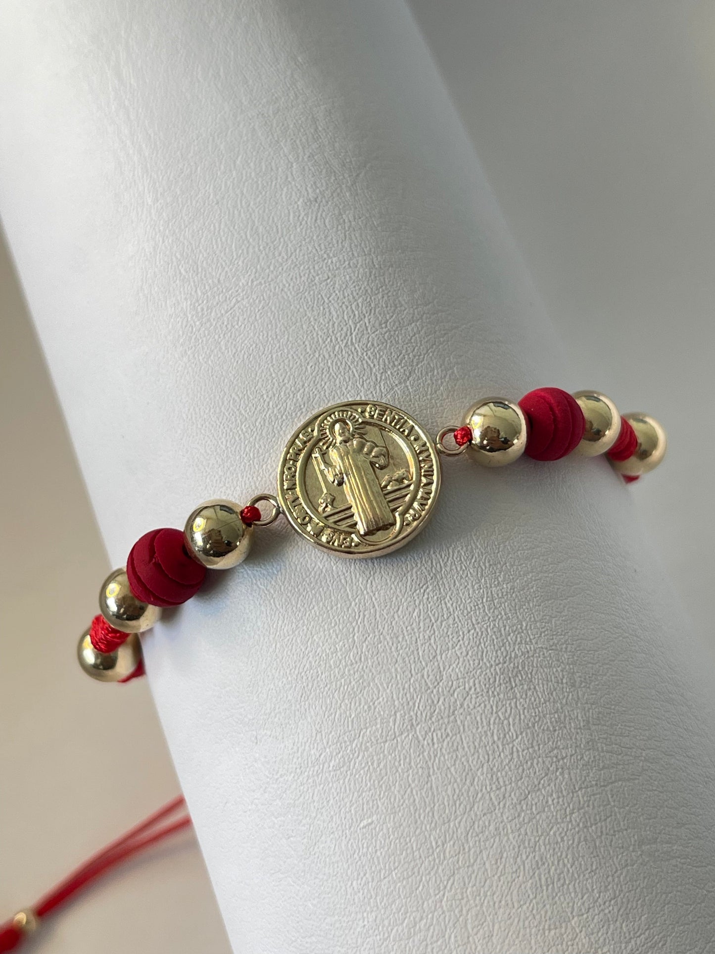 Pulsera San Benito grande (6mm)