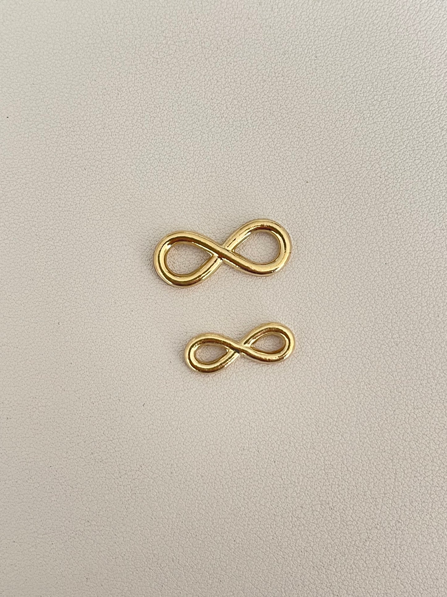 Herrajes infinito