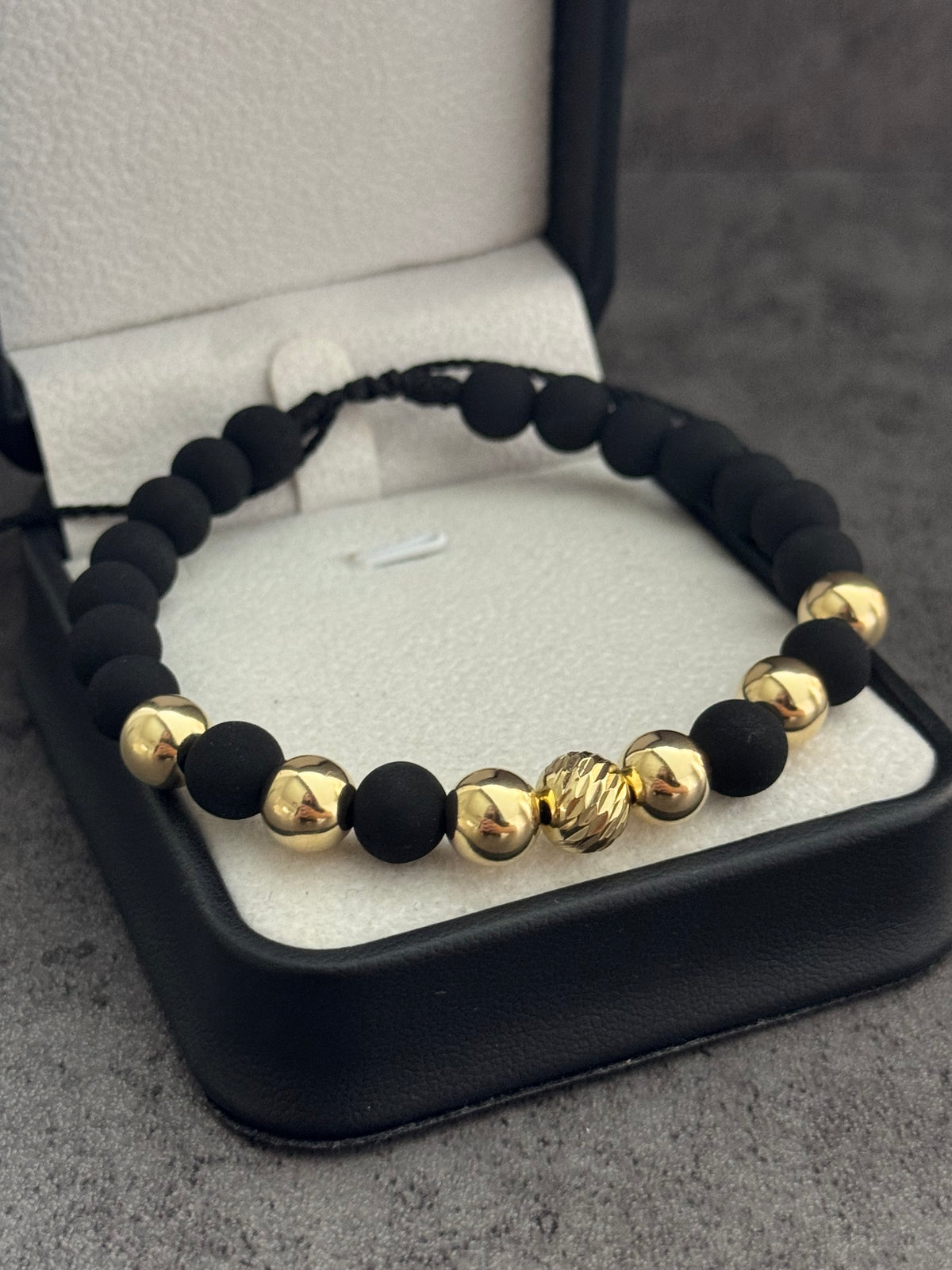 Pulsera #8. N de balín: diamantado 8, liso 8 y neopreno liso 8
