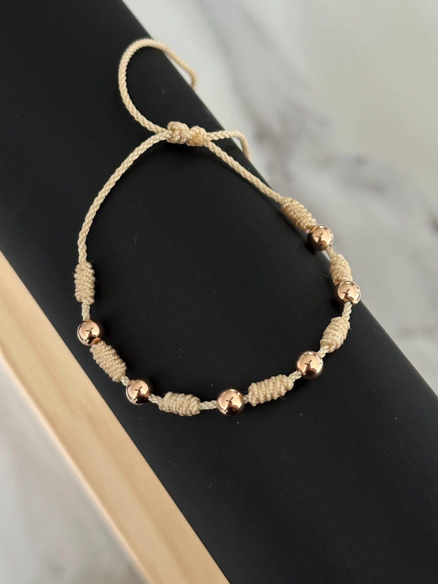 Pulsera 7 nudos oro rosa (balín #5)