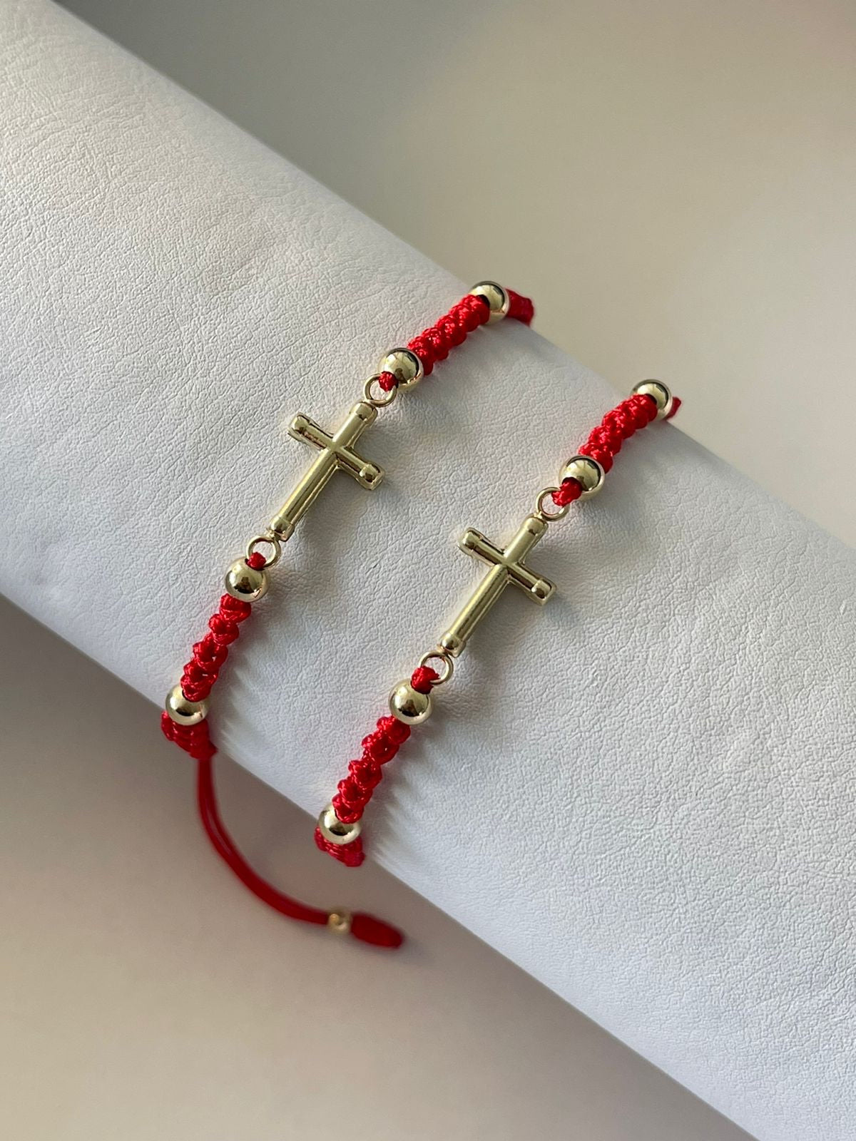 Pulseras cruz mediana de pareja (4mm)