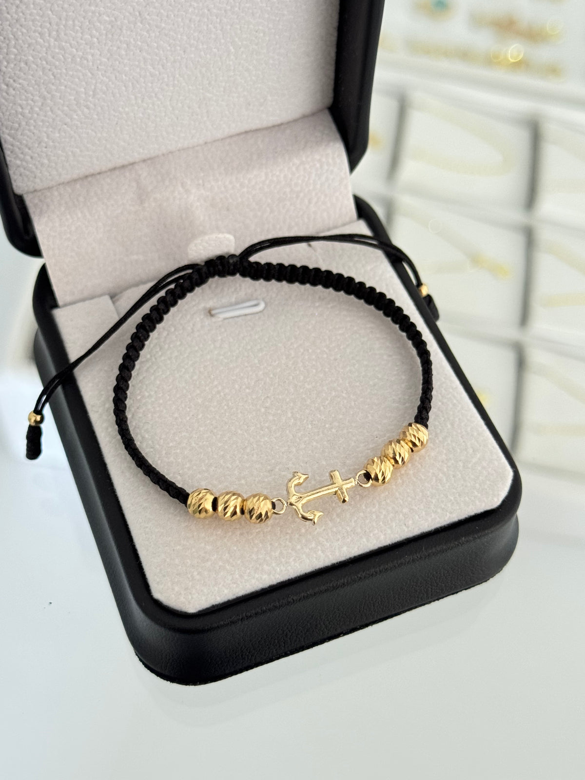 Pulsera ancla pequeña. N de balín: #5 diamantado