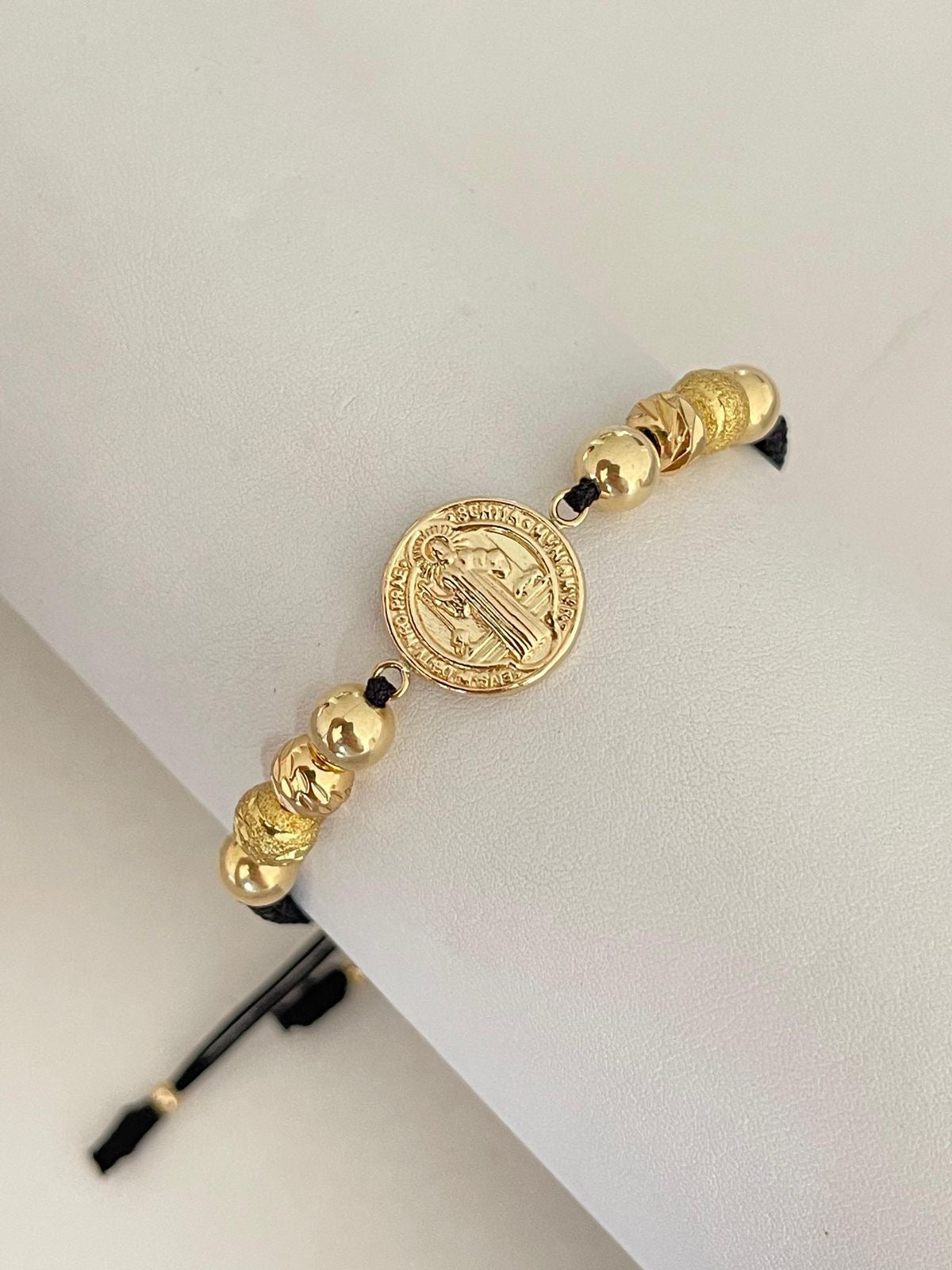 Pulsera San Benito grande (6mm)