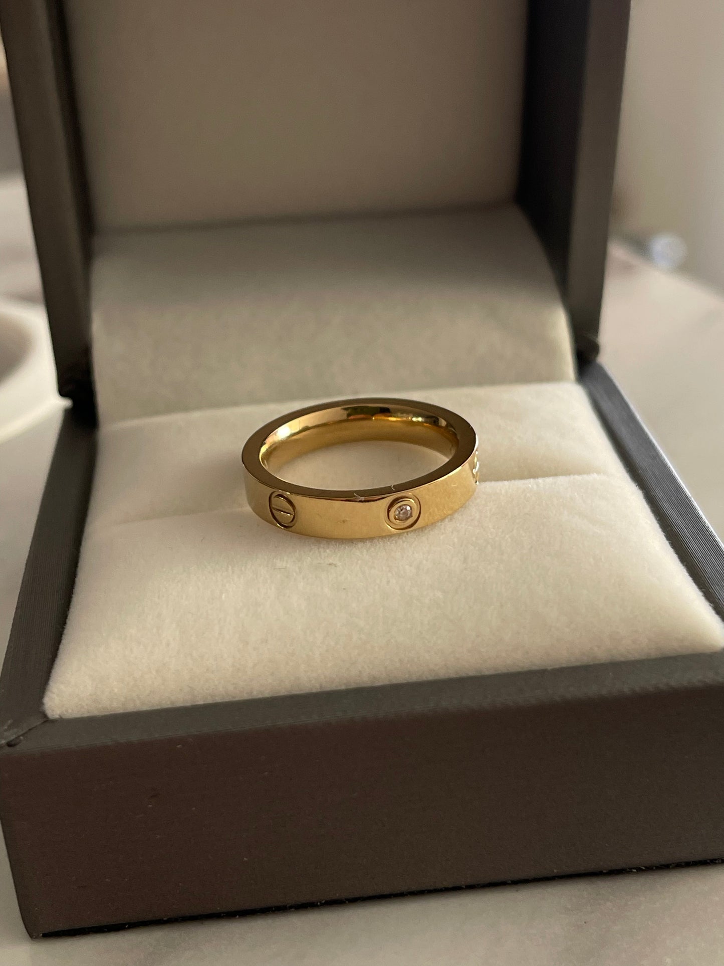 Anillo carter Dama alta gama