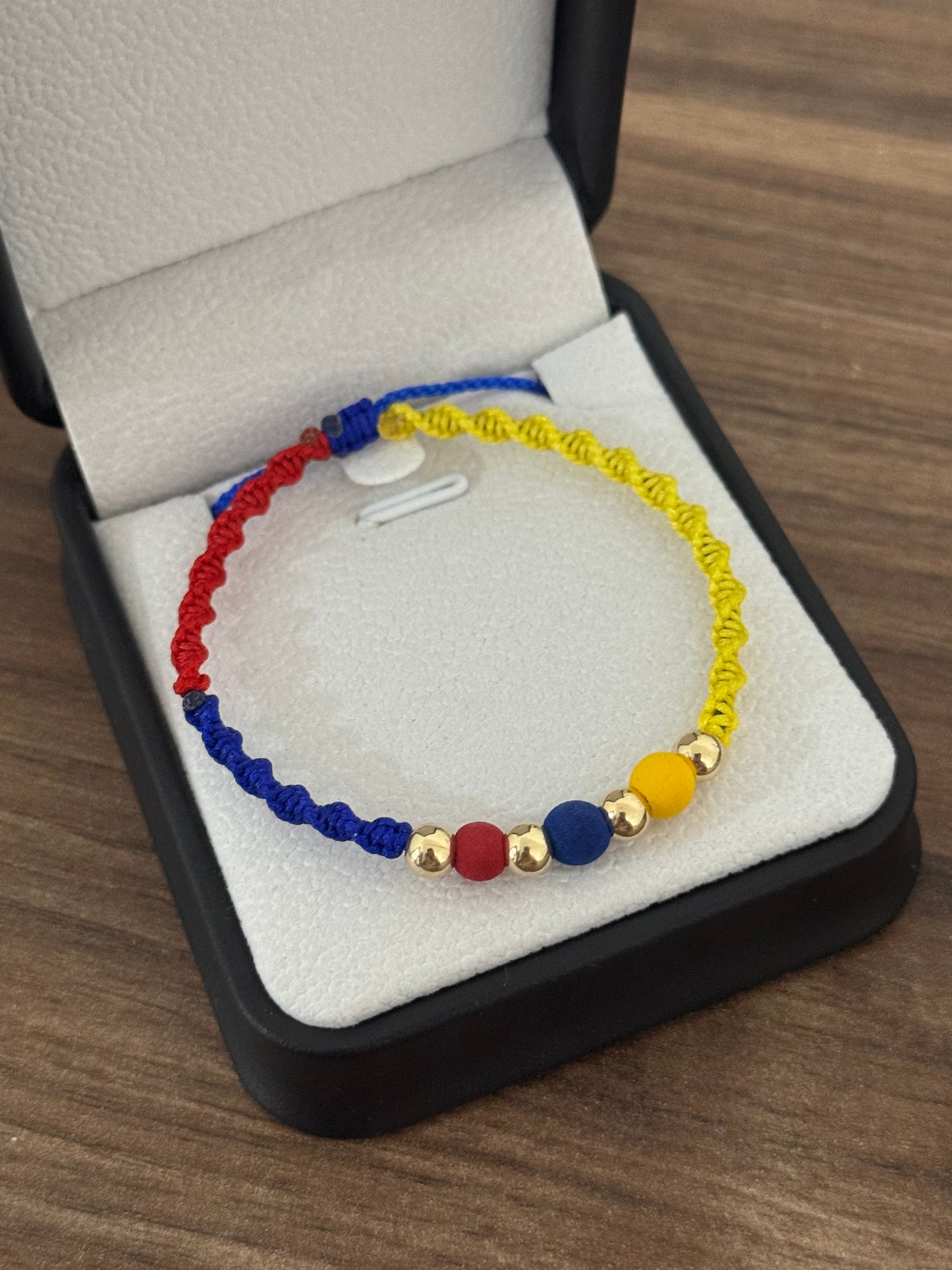 Pulsera colores de Colombia lisas. N° de Balín: #5