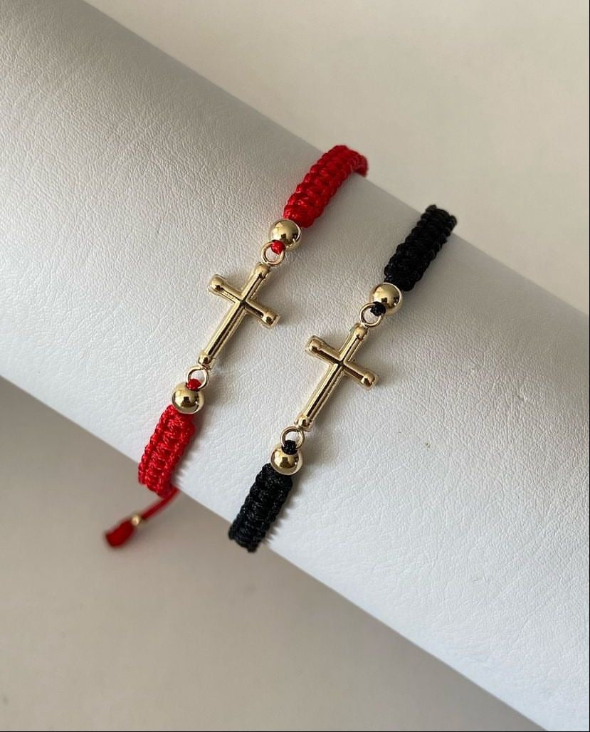 Juego pulsera con dije cruz y balines #4. X2