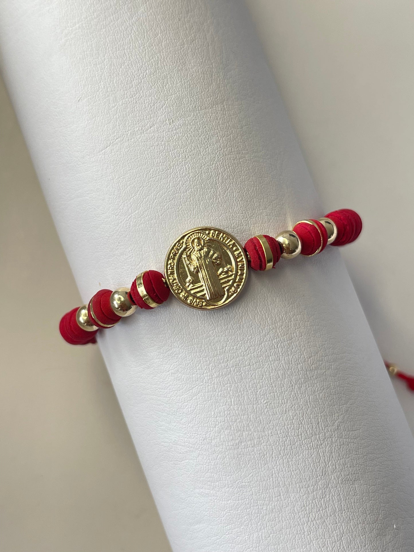 Pulsera San Benito grande (5mm, neo 6mm)