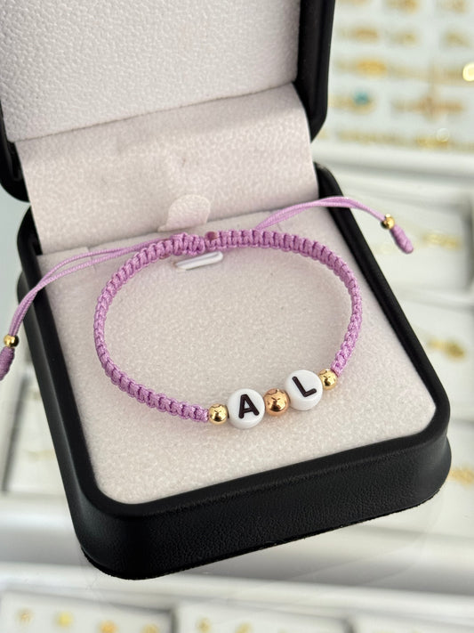 Pulsera inicial. N de balín: #4, #5 rosado