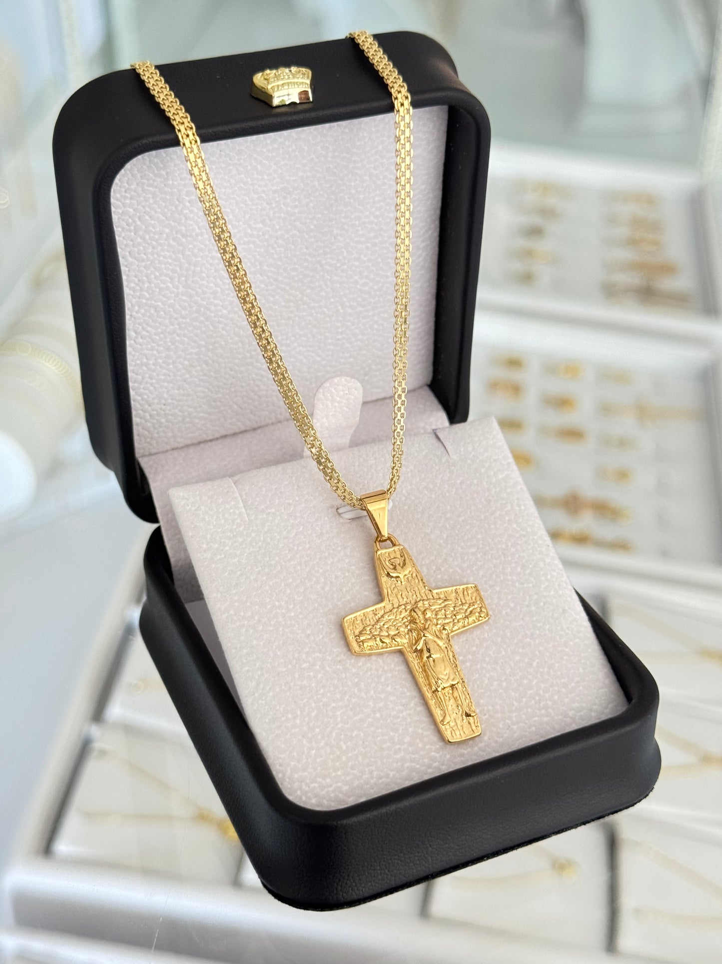 Conjunto cruz buen pastor (cadena y pulsera China it 3mm 65cms / 19.5cms + dije)