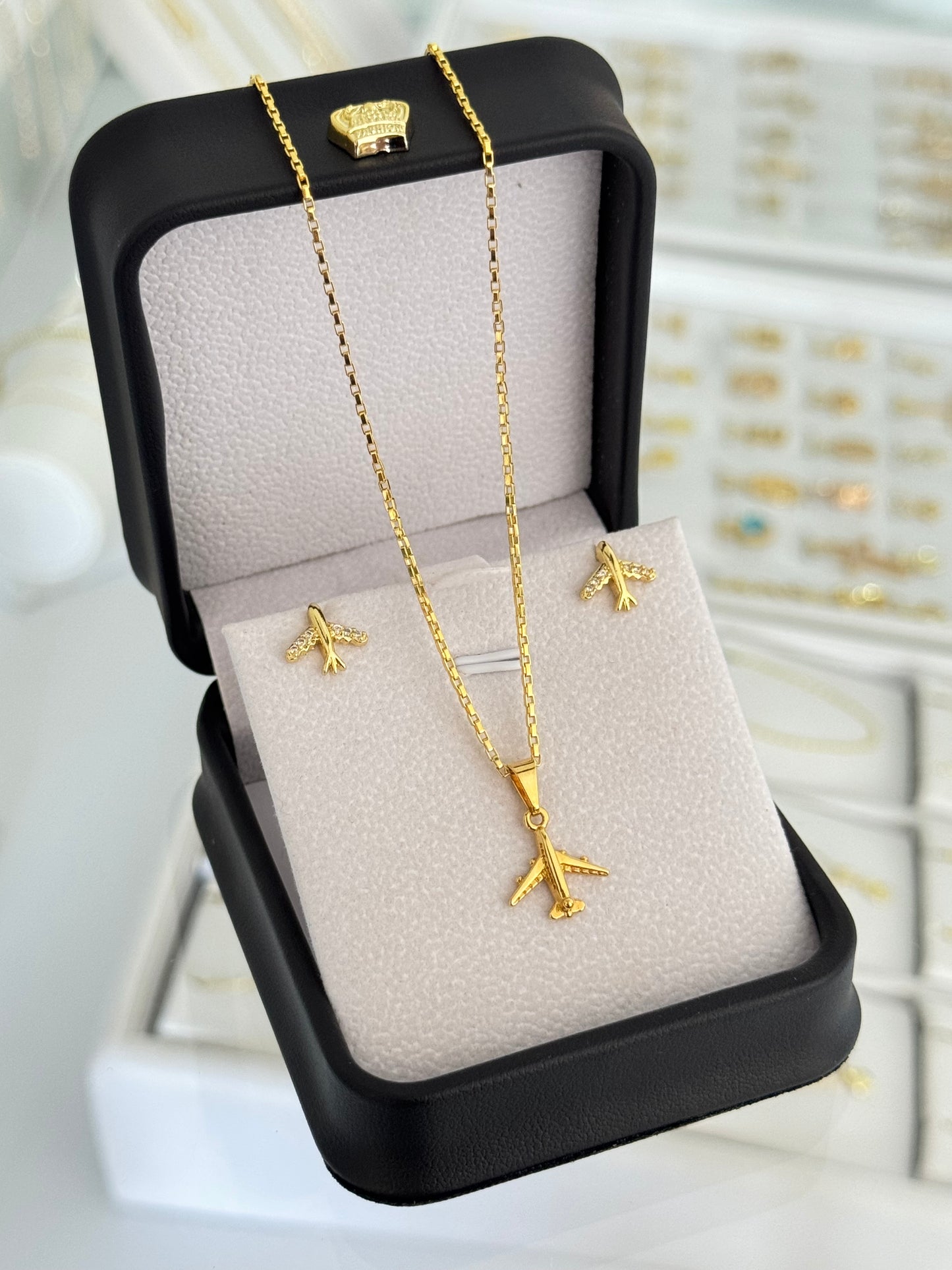 Conjunto avión (cadena vintage 1.1mm 45cms + dije avión + aretes avión)