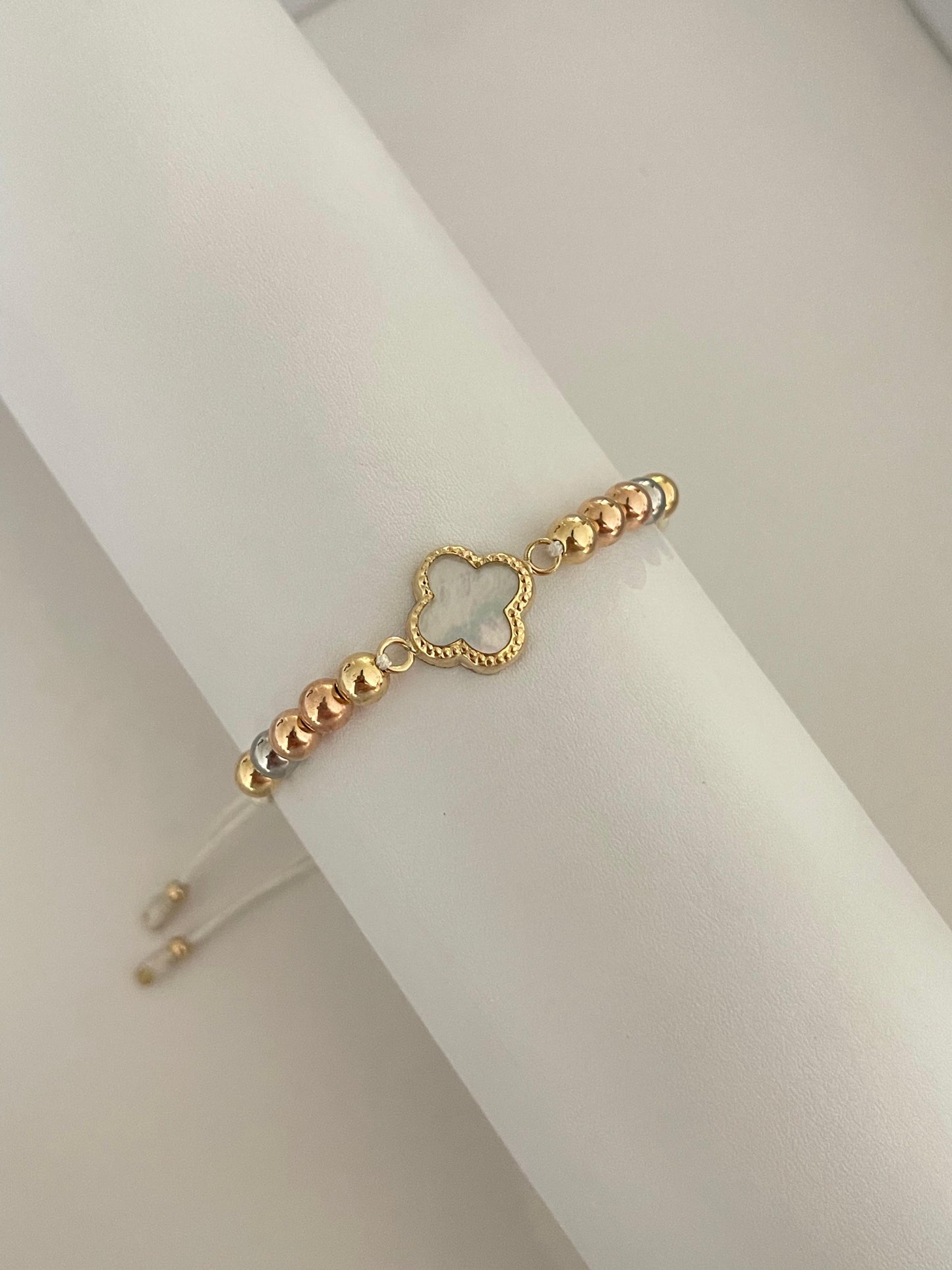 Pulsera trébol blanca (5mm)