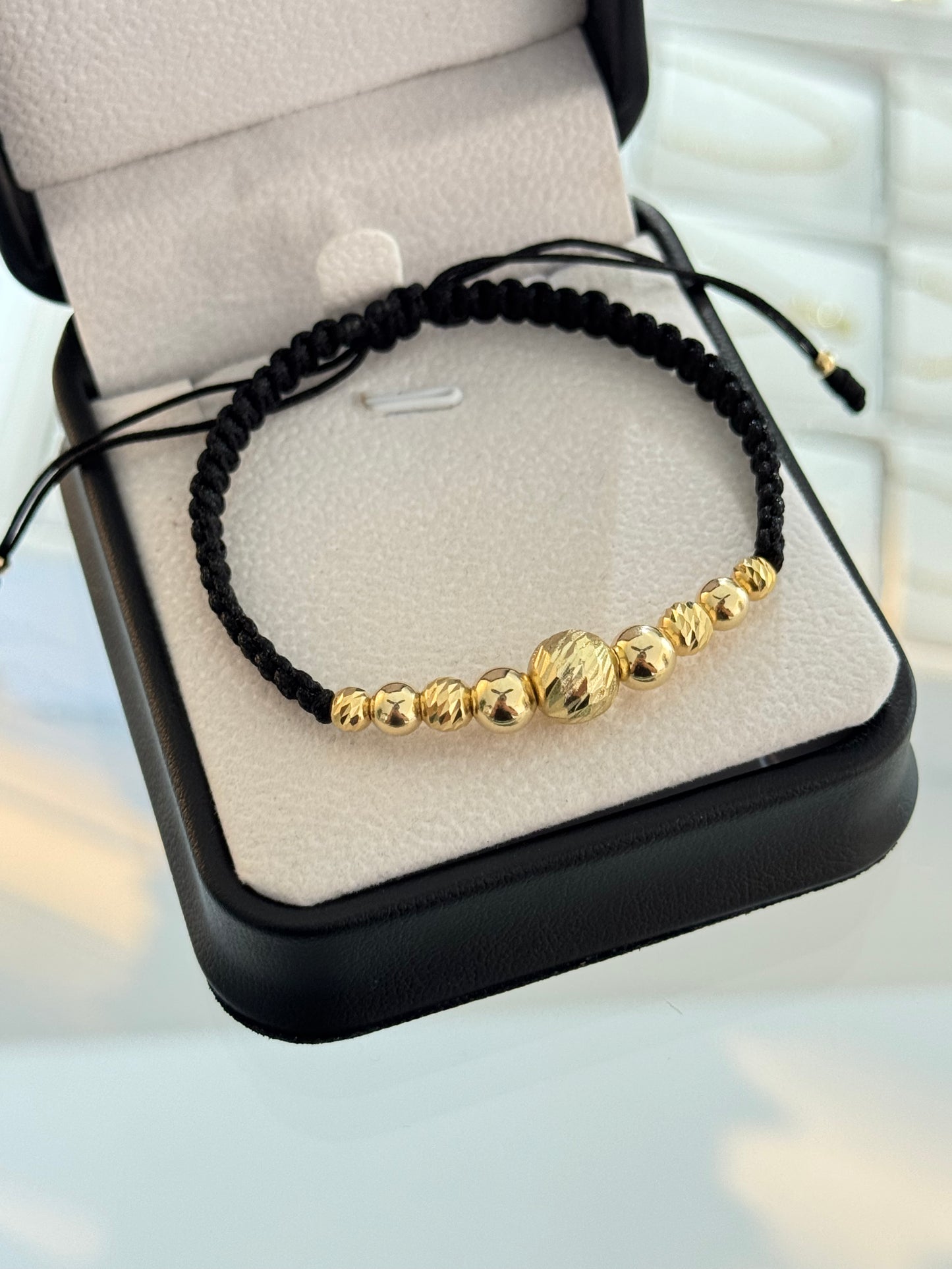 Pulsera diamantado 8. N de balín: #4 diamantado, #5 liso, #5 diamantado, #6 liso, #8 diamantado
