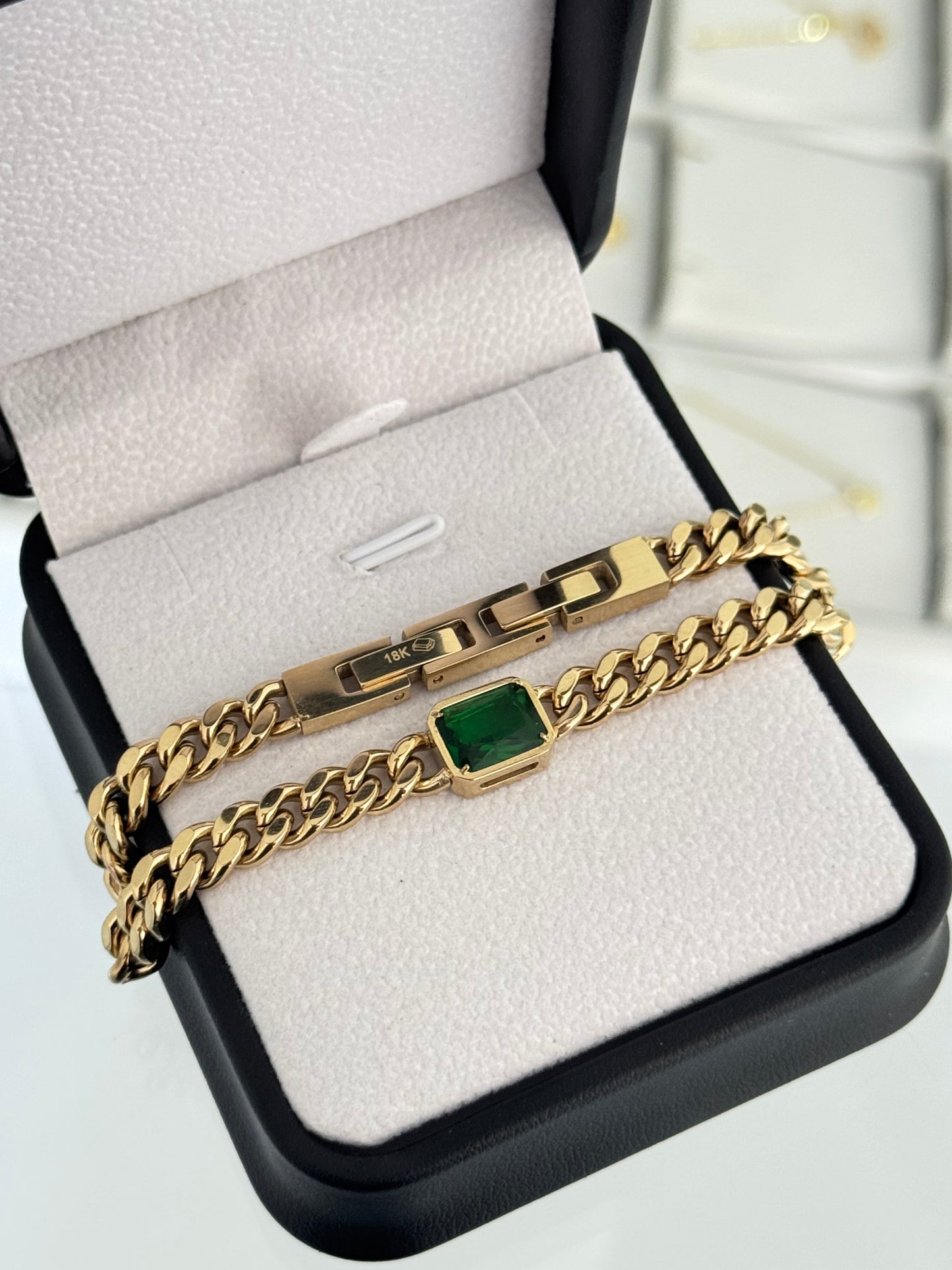 Pulso emerald alta gama