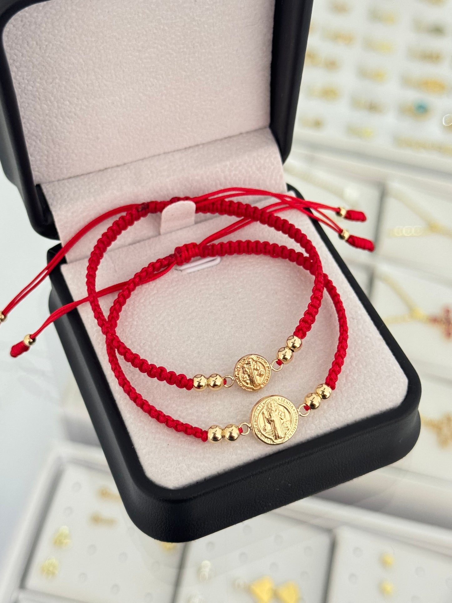Pulsera san Benito mediano y pequeño