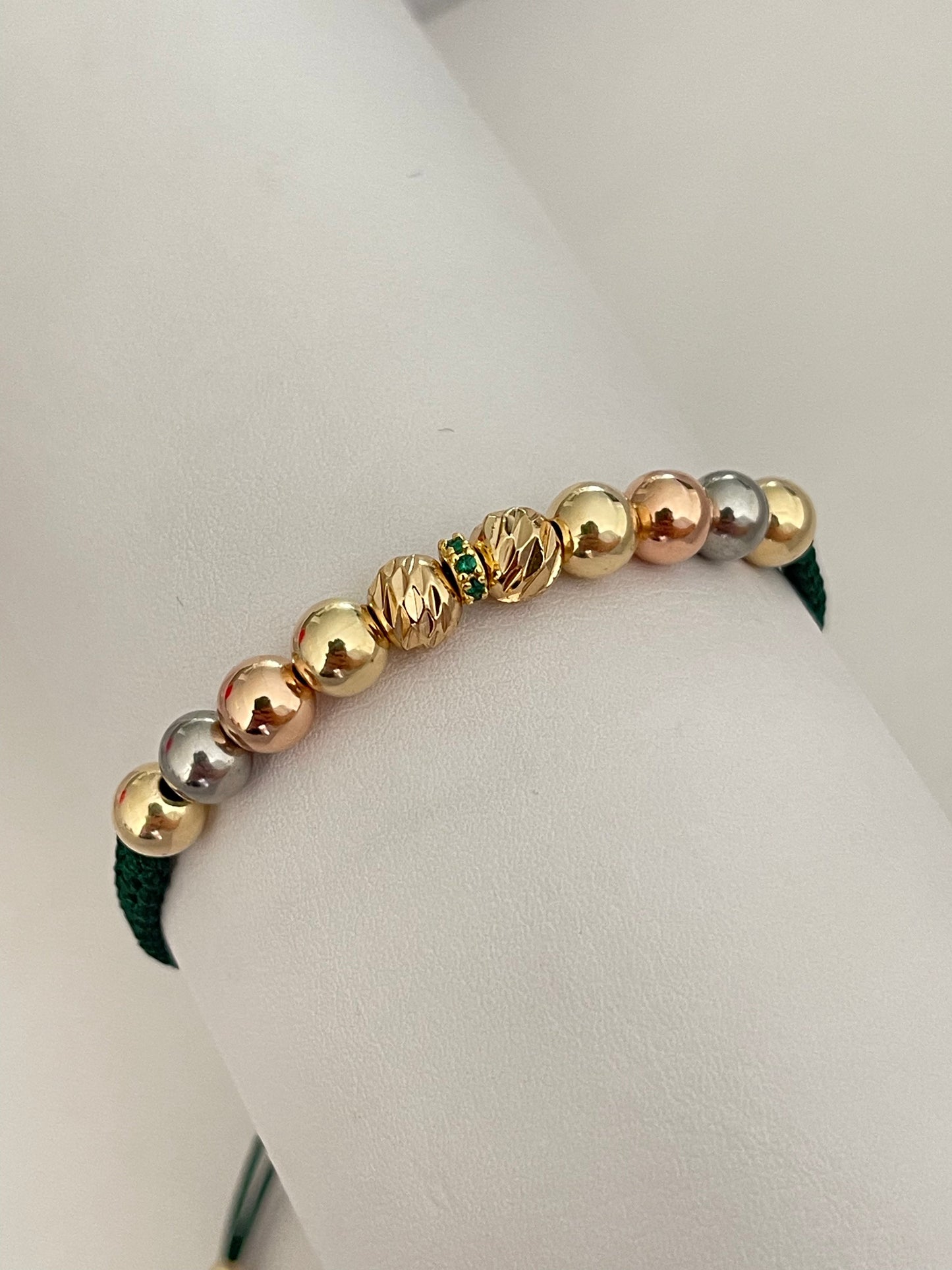 Pulsera 6 milímetros tres otros diamantada