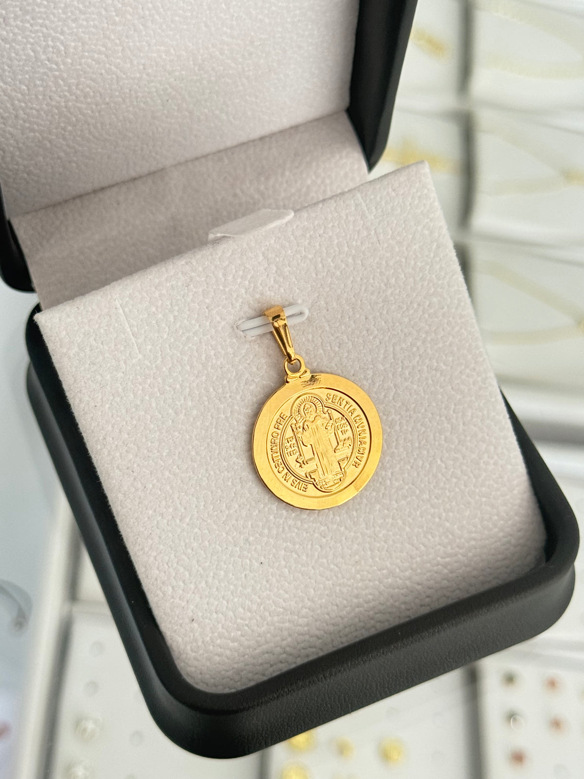 Dije san Benito 18mm exclusive