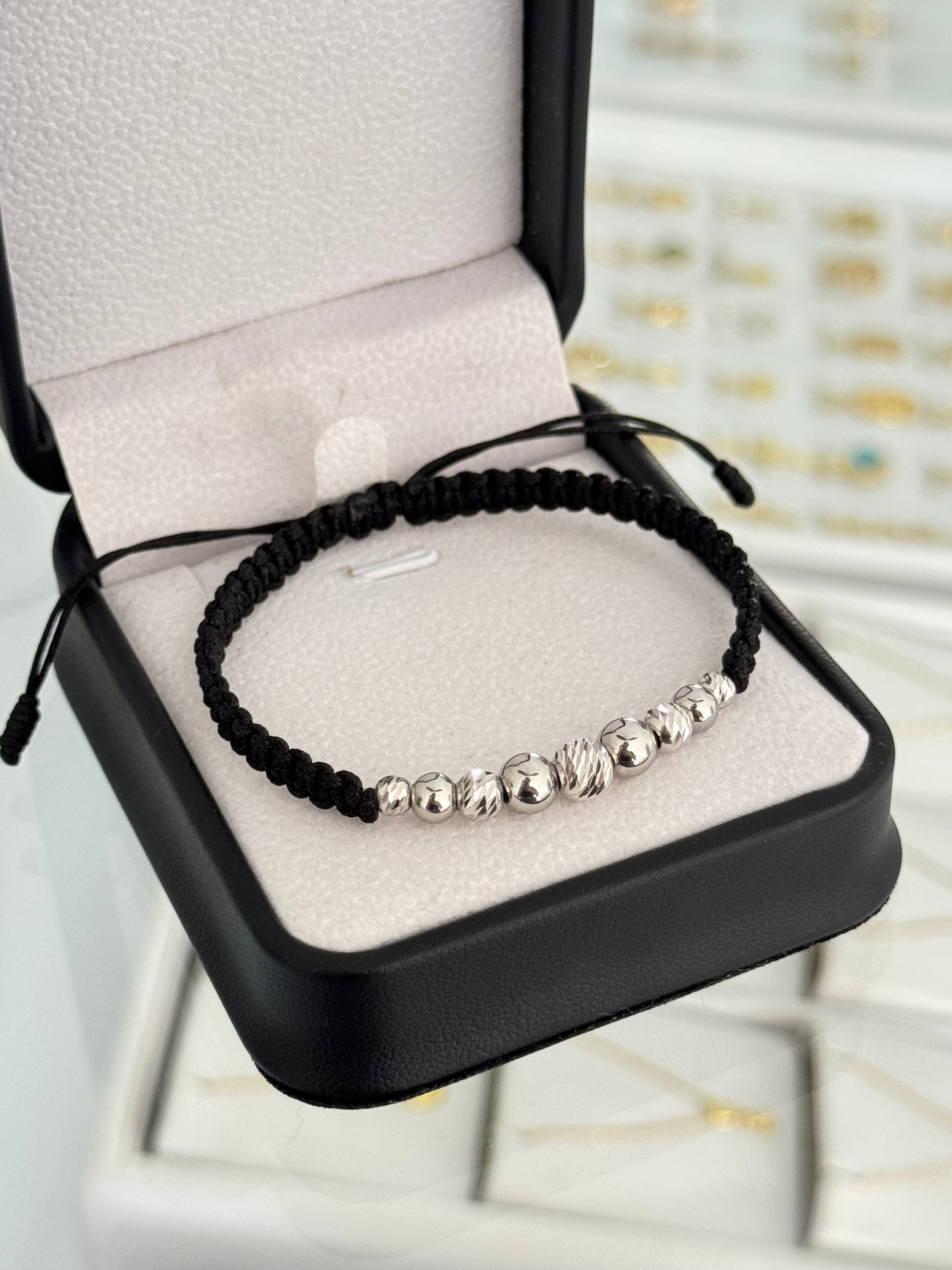 Pulsera acero y diamantado. N de balín: #6 diamantado, #6 acero, #5 diamantado, #5 acero, #4 diamantado