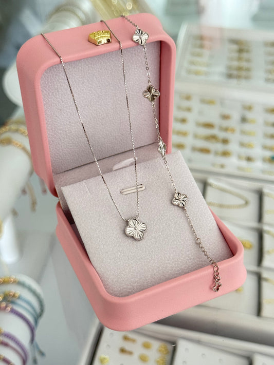 Conjunto clover plata