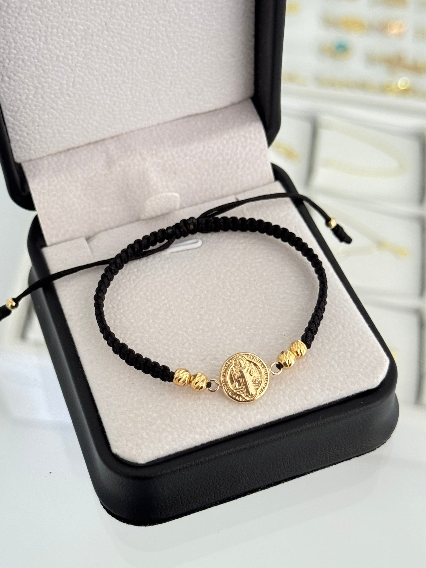 Pulsera san Benito mediano. N de balín: #4 diamantado