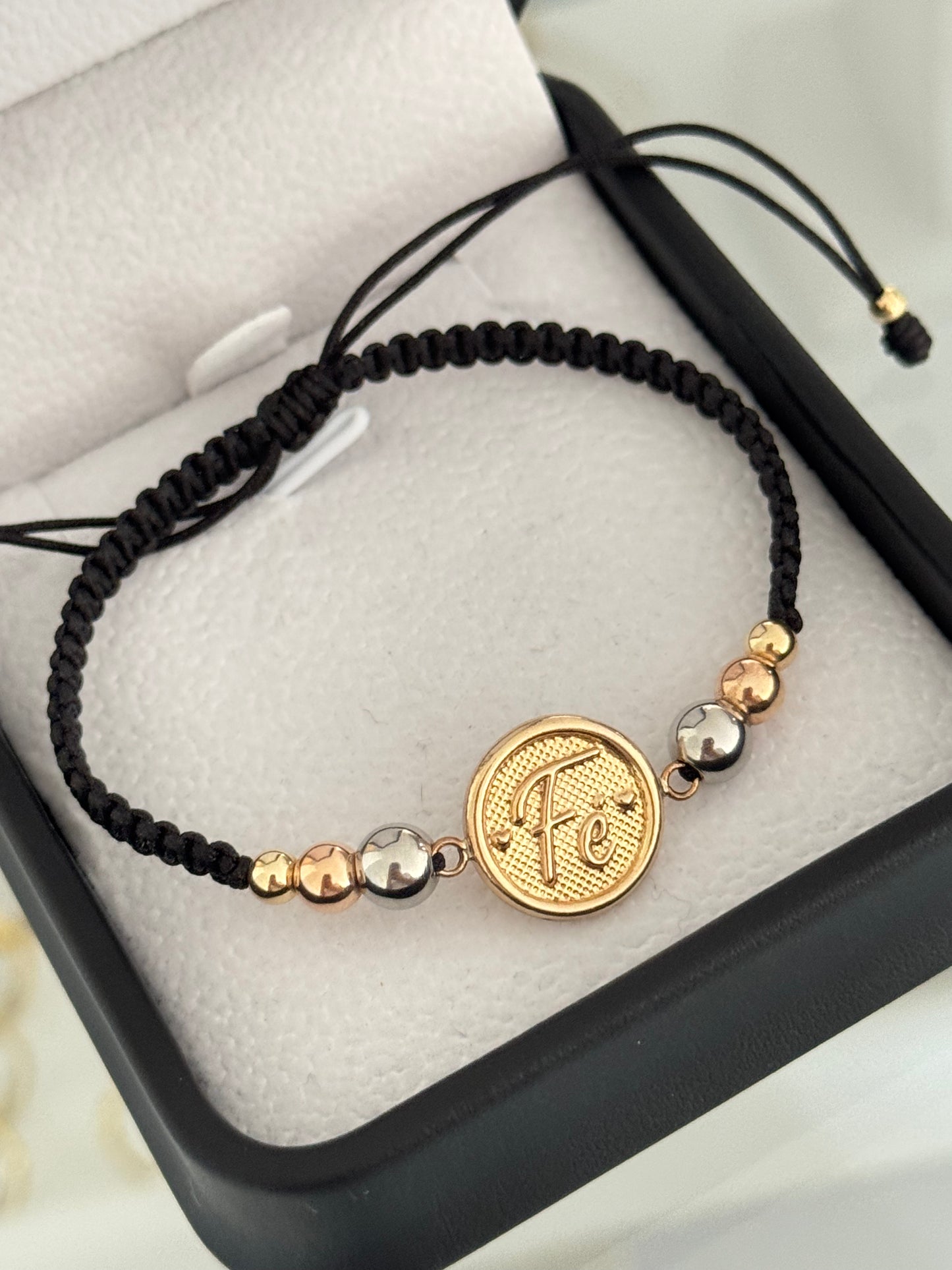 Pulsera fé. N° de Balín: #6 acero, #5 rosado, #4.