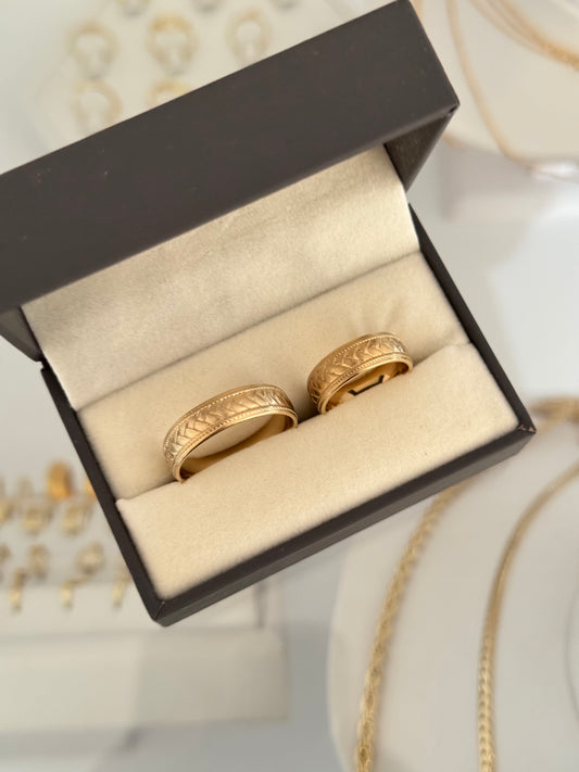 Anillos tallados