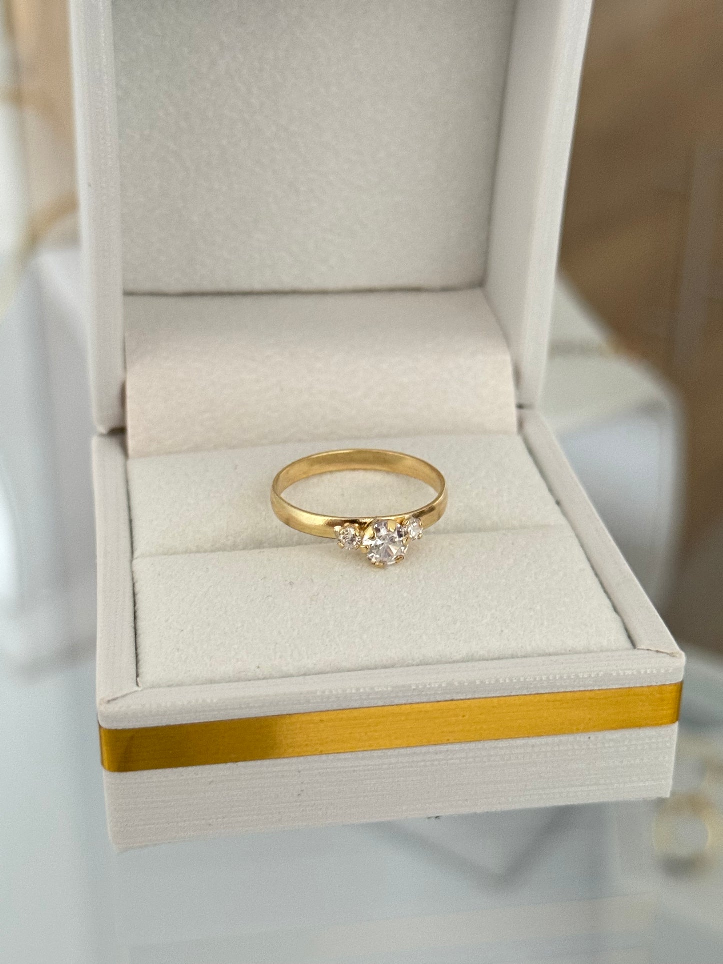 Anillo promise 3 circones exclusive.