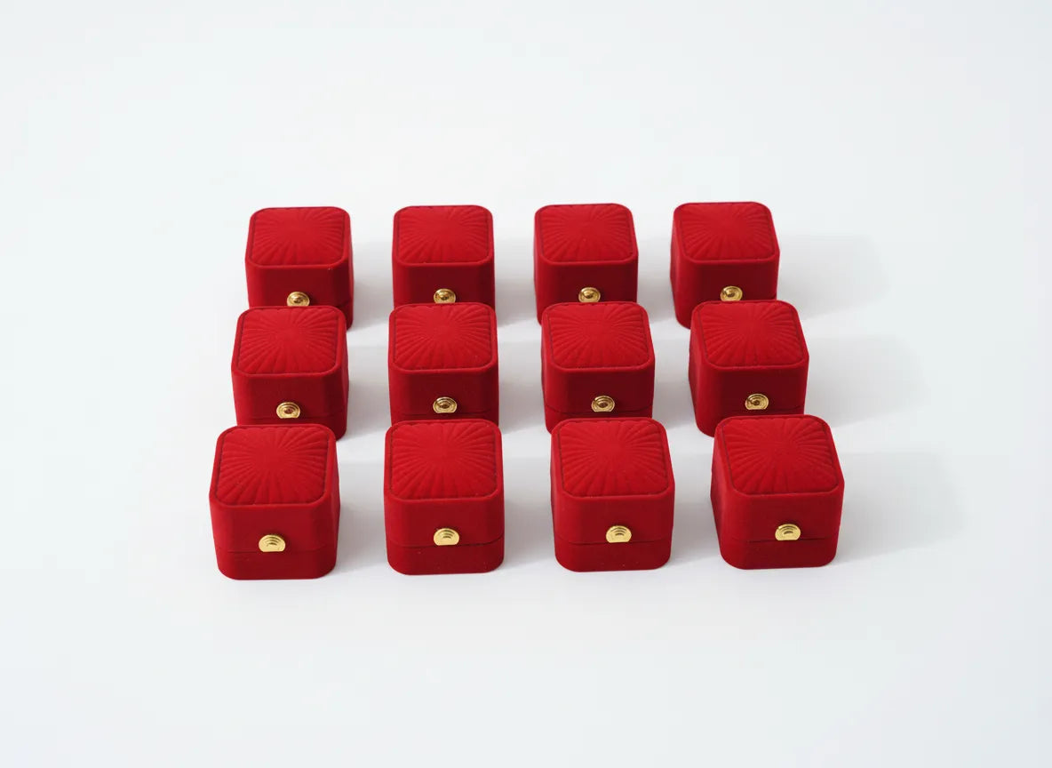 Caja de joyería cuadrada 5,4×4,8×4 cm - Px12