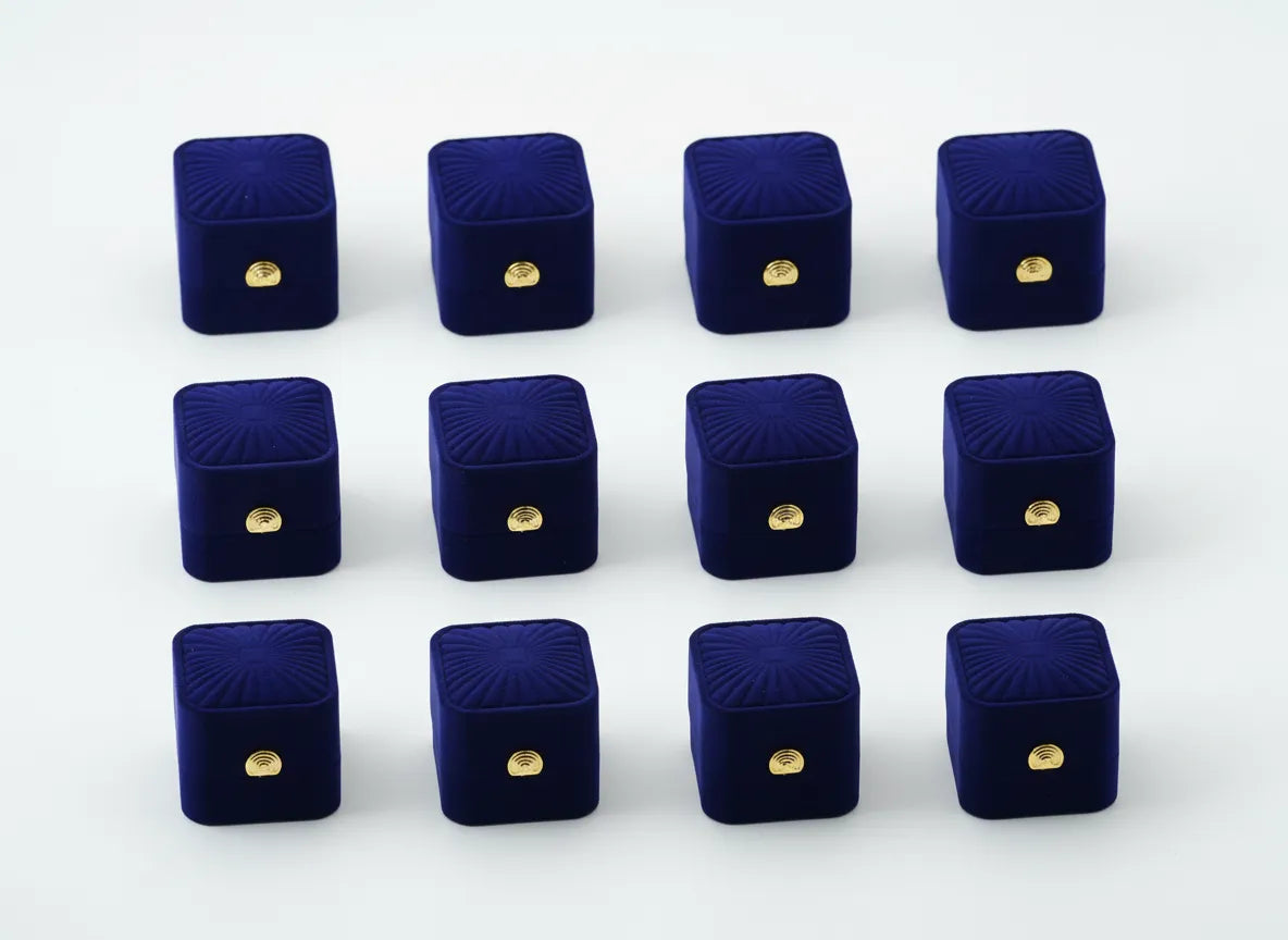 Caja de joyería cuadrada 5,4×4,8×4 cm - Px12