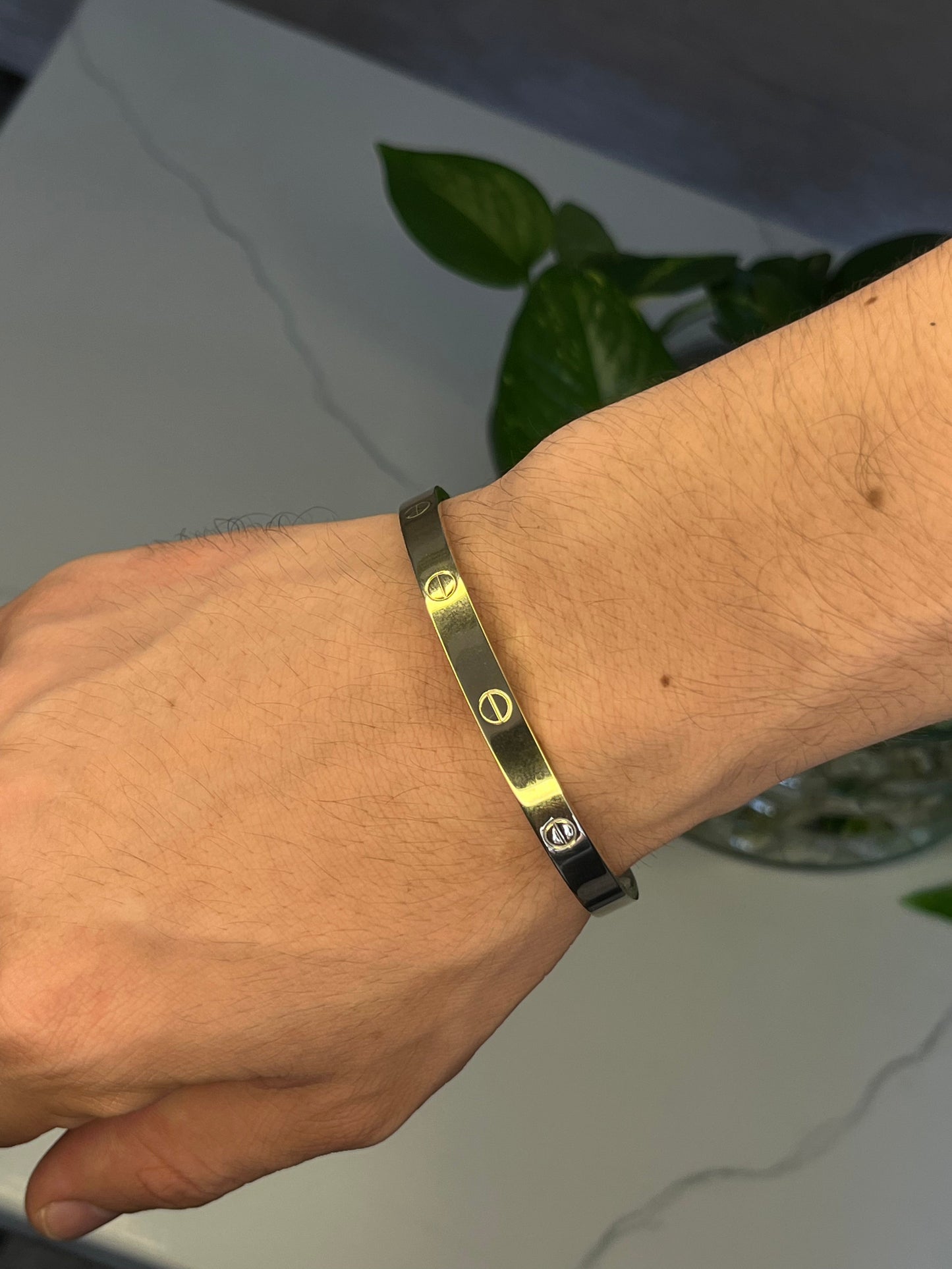 Brazalete Tornillos
