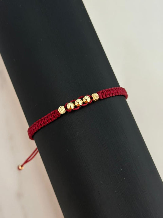 Pulsera vinotinto diamantada. N° de Balín: #4, #4 diamantado