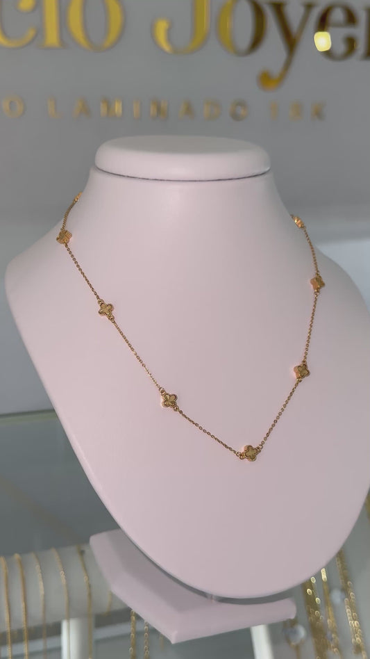 Collar trebol diamantado 45cm